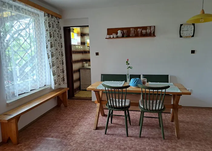 U Lesa Na Konci Sveta 펜션 Medlovice (Uherske Hradiste)